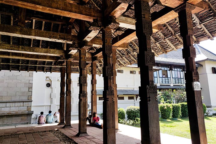 courtyard concrete foors